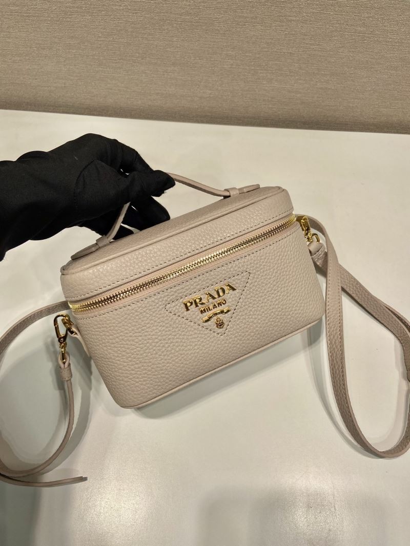 Pra*a box bags